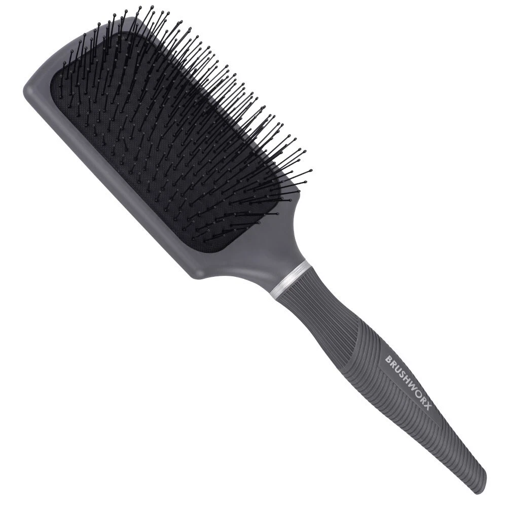 BW Cascade Nylon Paddle Brush